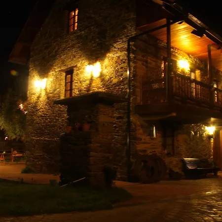 乡村民宿 Casa De Sixto Paderne (A Coruna)